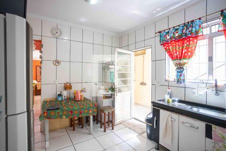 Casa à venda com 163m², 3 quartos e 3 vagasCozinha