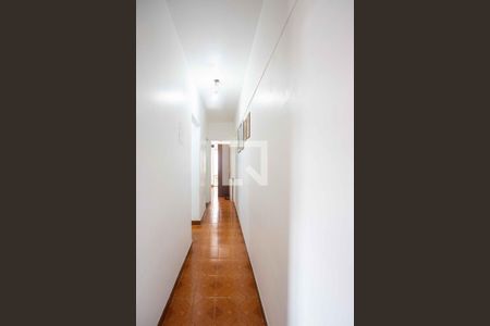 Casa à venda com 163m², 3 quartos e 3 vagasCorredor