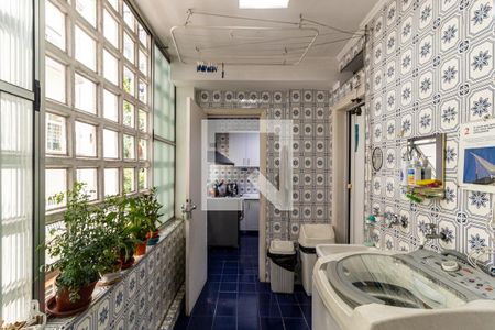 Apartamento à venda com 150m², 3 quartos e 1 vagaÁrea de Serviço