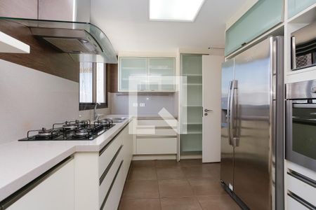 Apartamento à venda com 260m², 3 quartos e 4 vagasCozinha