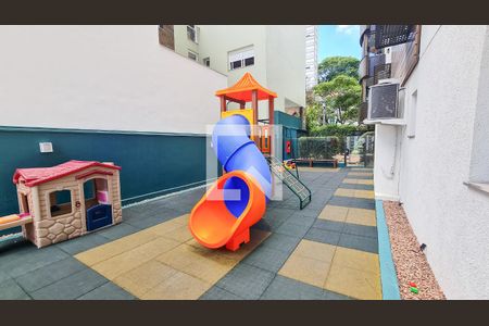 Apartamento à venda com 260m², 3 quartos e 4 vagasÁrea comum - Playground