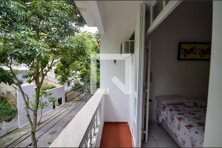 Apartamento à venda com 74m², 2 quartos e sem vaga Apartamento à venda com 74m², 2 quartos e sem vagaVista do Quarto 2