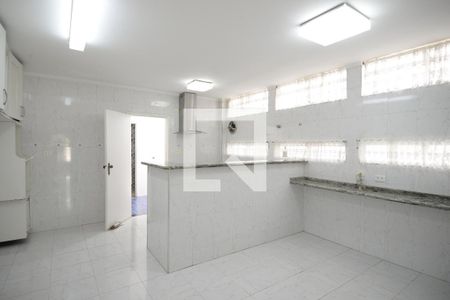 Casa à venda com 230m², 3 quartos e 3 vagasCozinha