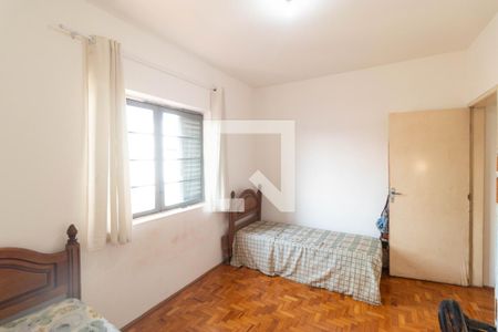 Casa à venda com 210m², 3 quartos e 4 vagas Casa à venda com 210m², 3 quartos e 4 vagasQuarto 02