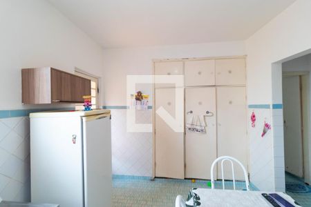 Casa à venda com 210m², 3 quartos e 4 vagas Casa à venda com 210m², 3 quartos e 4 vagasCozinha