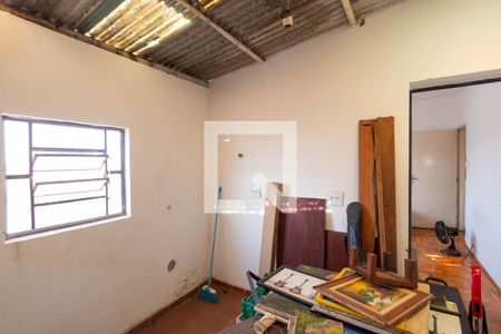 Casa à venda com 210m², 3 quartos e 4 vagas Casa à venda com 210m², 3 quartos e 4 vagasQuarto de Serviço
