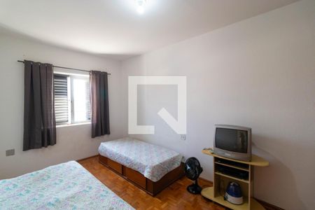 Casa à venda com 210m², 3 quartos e 4 vagas Casa à venda com 210m², 3 quartos e 4 vagasQuarto 03