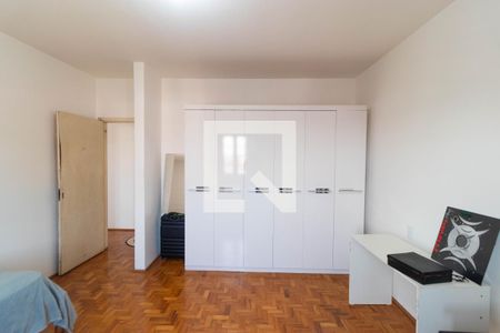 Casa à venda com 210m², 3 quartos e 4 vagas Casa à venda com 210m², 3 quartos e 4 vagasQuarto 01