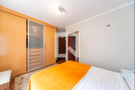 Casa à venda com 391m², 6 quartos e 4 vagasQuarto 2