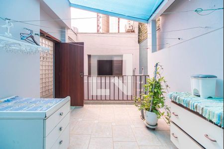 Casa à venda com 391m², 6 quartos e 4 vagasÁrea de serviço e Churrasqueira