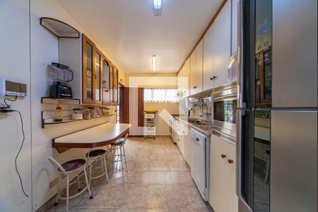 Casa à venda com 391m², 6 quartos e 4 vagasCozinha casa 2