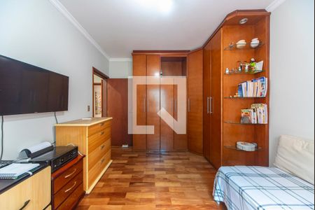 Casa à venda com 391m², 6 quartos e 4 vagasQuarto 1 casa 2