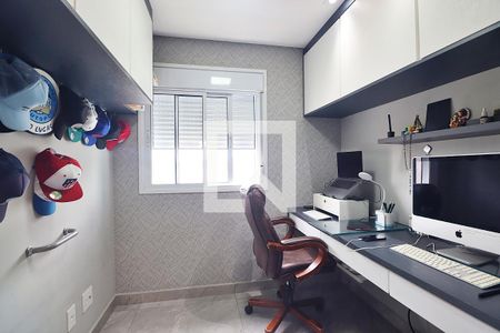 Apartamento à venda com 76m², 3 quartos e 2 vagasEscritório