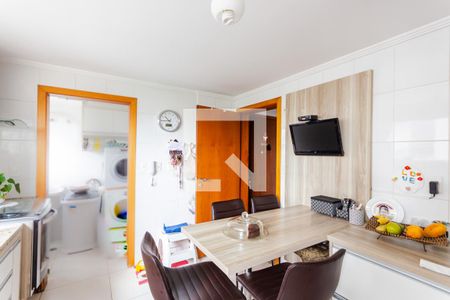 Apartamento à venda com 121m², 3 quartos e 3 vagasCozinha