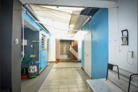 Casa à venda com 181m², 3 quartos e 2 vagas Casa à venda com 181m², 3 quartos e 2 vagasQuintal