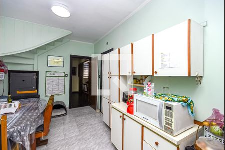 Casa à venda com 181m², 3 quartos e 2 vagas Casa à venda com 181m², 3 quartos e 2 vagasCozinha