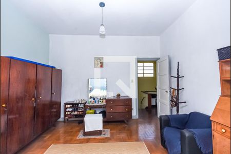 Casa à venda com 181m², 3 quartos e 2 vagas Casa à venda com 181m², 3 quartos e 2 vagasQuarto 3