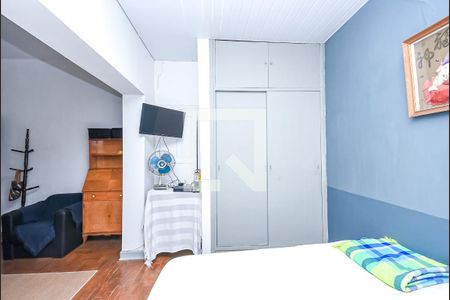 Casa à venda com 181m², 3 quartos e 2 vagas Casa à venda com 181m², 3 quartos e 2 vagasQuarto 3