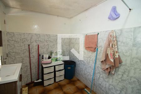 Casa à venda com 190m², 3 quartos e 1 vagaBanheiro