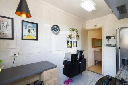 Apartamento à venda com 48m², 2 quartos e 1 vaga Apartamento à venda com 48m², 2 quartos e 1 vagaCozinha e Área de Serviço