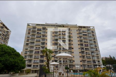 Apartamento para alugar com 67m², 2 quartos e 1 vaga Apartamento para alugar com 67m², 2 quartos e 1 vagaFachada