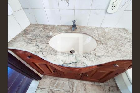 Apartamento à venda com 46m², 2 quartos e 1 vagaBanheiro Social 