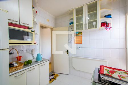 Apartamento à venda com 80m², 3 quartos e 2 vagas Apartamento à venda com 80m², 3 quartos e 2 vagasCozinha