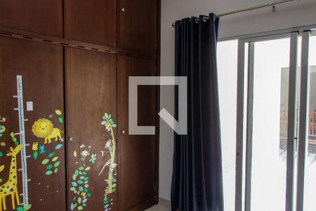 Casa à venda com 360m², 5 quartos e 4 vagas Casa à venda com 360m², 5 quartos e 4 vagasQUARTO 3