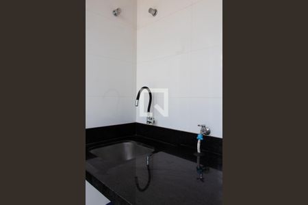 Casa à venda com 360m², 5 quartos e 4 vagas Casa à venda com 360m², 5 quartos e 4 vagasÁREA DE SERVIÇO