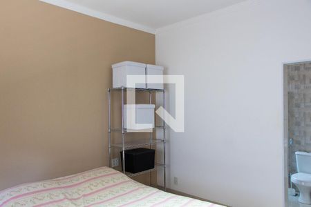 Casa à venda com 360m², 5 quartos e 4 vagas Casa à venda com 360m², 5 quartos e 4 vagasSUITE