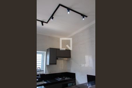 Casa à venda com 360m², 5 quartos e 4 vagas Casa à venda com 360m², 5 quartos e 4 vagasCOZINHA