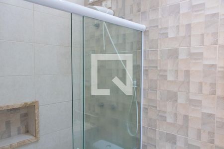 Casa à venda com 360m², 5 quartos e 4 vagas Casa à venda com 360m², 5 quartos e 4 vagasBANHEIRO SOCIAL