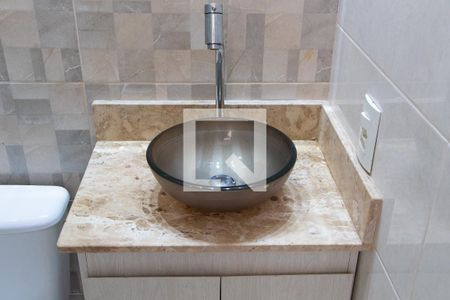 Casa à venda com 360m², 5 quartos e 4 vagas Casa à venda com 360m², 5 quartos e 4 vagasBANHEIRO SOCIAL