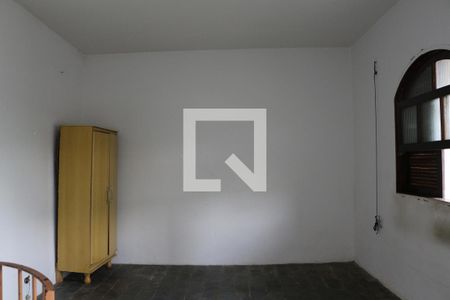 Casa à venda com 145m², 1 quarto e 4 vagasQuarto