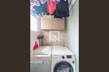 Apartamento à venda com 67m², 3 quartos e 1 vagaÁrea de Serviço