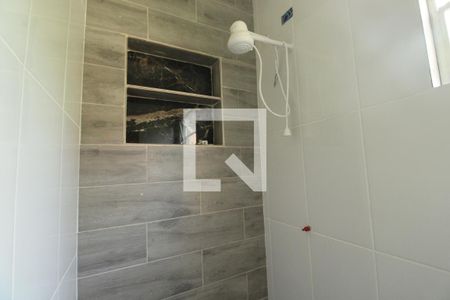 Banheiro da Suíte de casa para alugar com 2 quartos, 55m² em Abolição, Rio de Janeiro