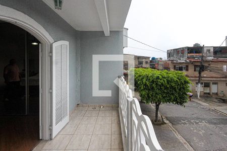 Casa à venda com 300m², 3 quartos e 2 vagas Casa à venda com 300m², 3 quartos e 2 vagasVaranda Suite