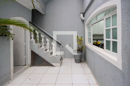 Casa à venda com 300m², 3 quartos e 2 vagas Casa à venda com 300m², 3 quartos e 2 vagasQuintal