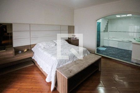 Casa à venda com 300m², 3 quartos e 2 vagas Casa à venda com 300m², 3 quartos e 2 vagasSuite