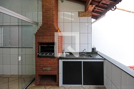 Casa à venda com 300m², 3 quartos e 2 vagas Casa à venda com 300m², 3 quartos e 2 vagasChurrasqueira