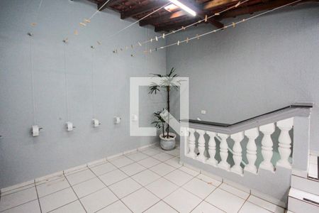 Casa à venda com 300m², 3 quartos e 2 vagas Casa à venda com 300m², 3 quartos e 2 vagasÁrea de Serviço