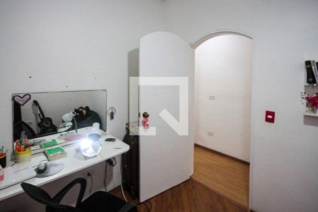 Casa à venda com 300m², 3 quartos e 2 vagas Casa à venda com 300m², 3 quartos e 2 vagasQuarto 02