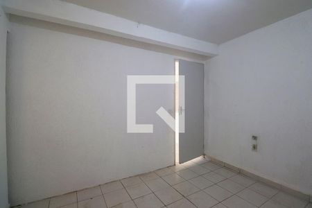 Quarto de casa para alugar com 1 quarto, 60m² em Vila Palmares, Santo André