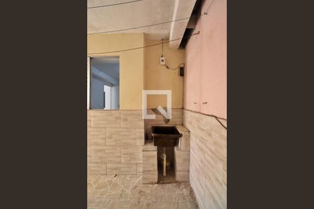 Casa para alugar com 60m², 1 quarto e 1 vagaÁrea de Serviço