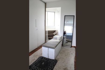 Apartamento à venda com 130m², 2 quartos e 2 vagasQuarto