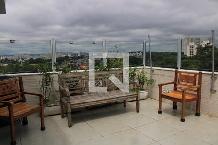 Apartamento à venda com 130m², 2 quartos e 2 vagasVaranda