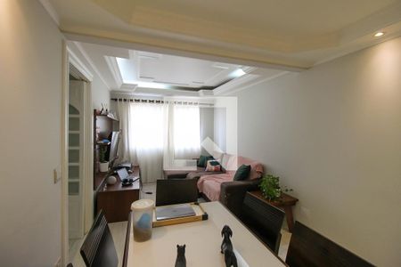 Sala de apartamento para alugar com 3 quartos, 82m² em Vila Ivone, São Paulo