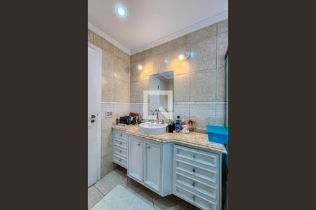 Apartamento à venda com 147m², 3 quartos e 3 vagasBanheiro da Suíte 2