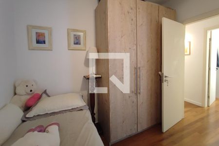 Apartamento à venda com 92m², 2 quartos e 2 vagasQuarto 2