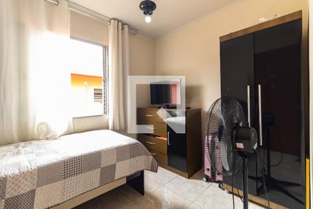 Casa à venda com 167m², 4 quartos e 4 vagas Casa à venda com 167m², 4 quartos e 4 vagasQuarto 3